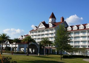 Grand Floridian Courtyard Pool Bar